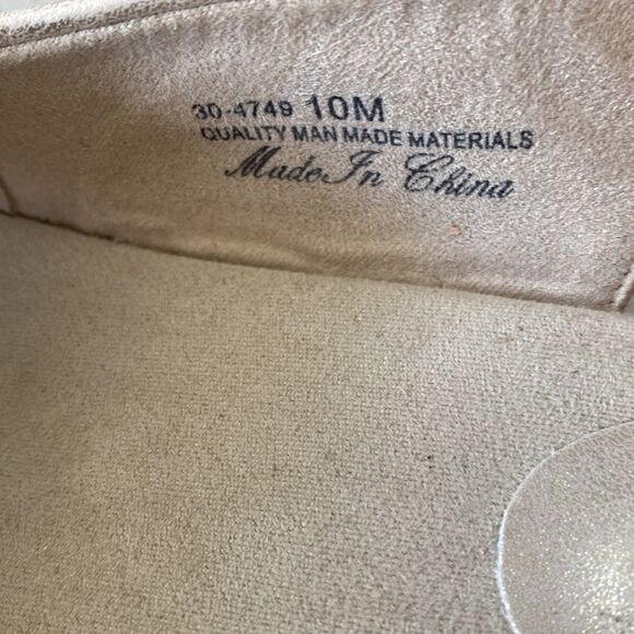 Easy Street Kindly Espadrille Slingback Wedge Gold Metallic Sandals Size 10 - Picture 6 of 14